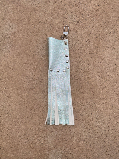 "Icy" Fringe lighter case